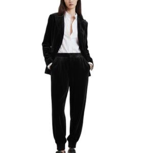 Banana Republic Women's Black Velvet Blazer Jogger Pant Set Size 12/L